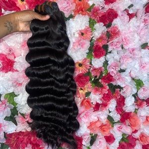 18”20”22” Luxury Wavy + 16” Free part Closure (5x5)